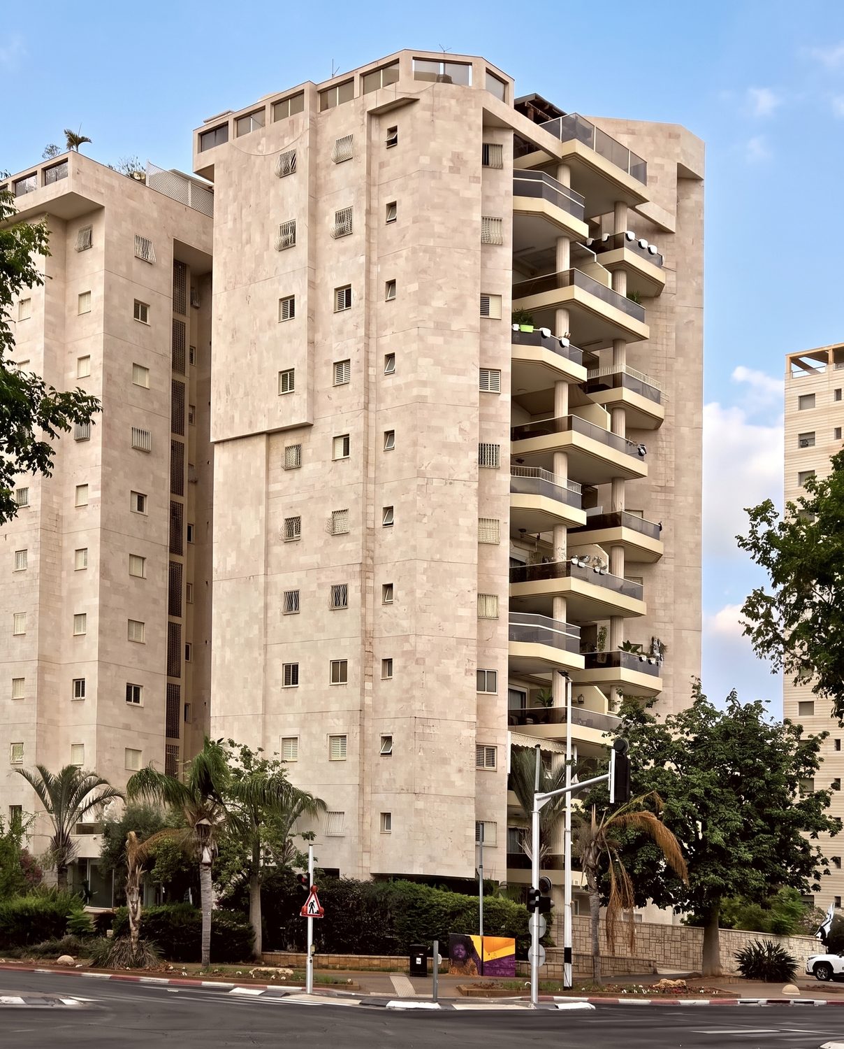 דוד אלעזר 30, חולון